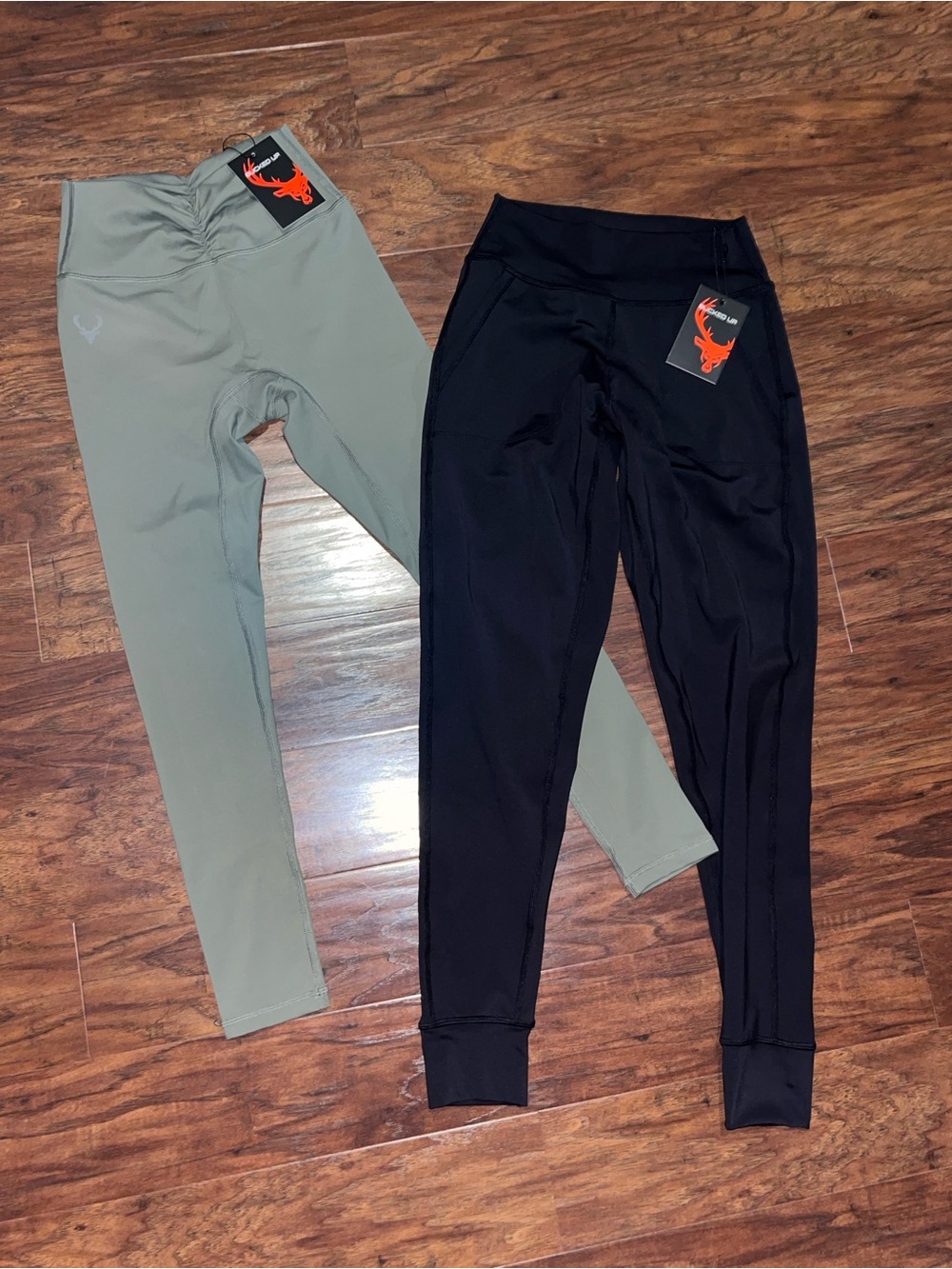 Bucked Up Performance Leggings - Black and Sage